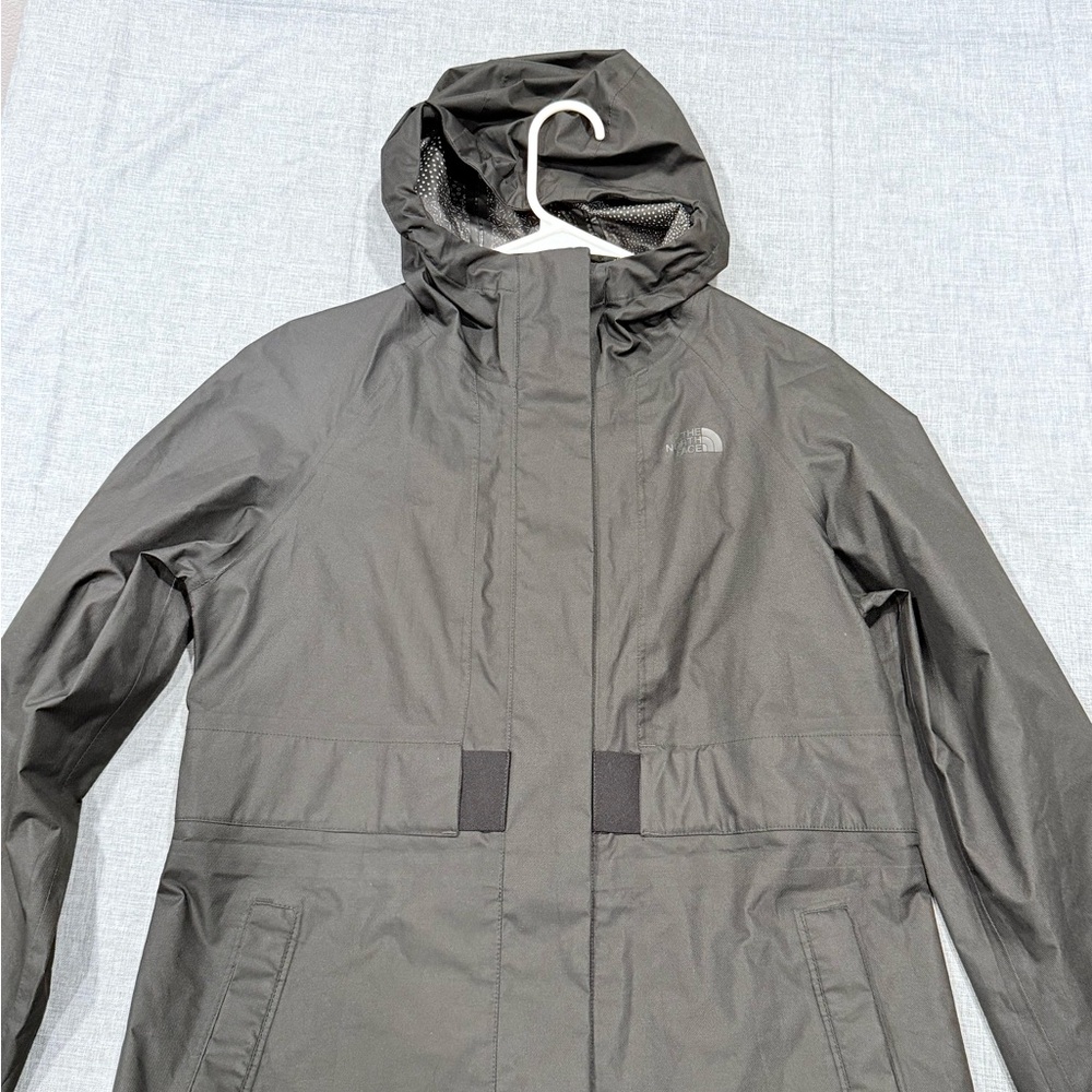 THE NORTH FACE LYNWOOD PARKA, black, medium - Picture 9 of 15